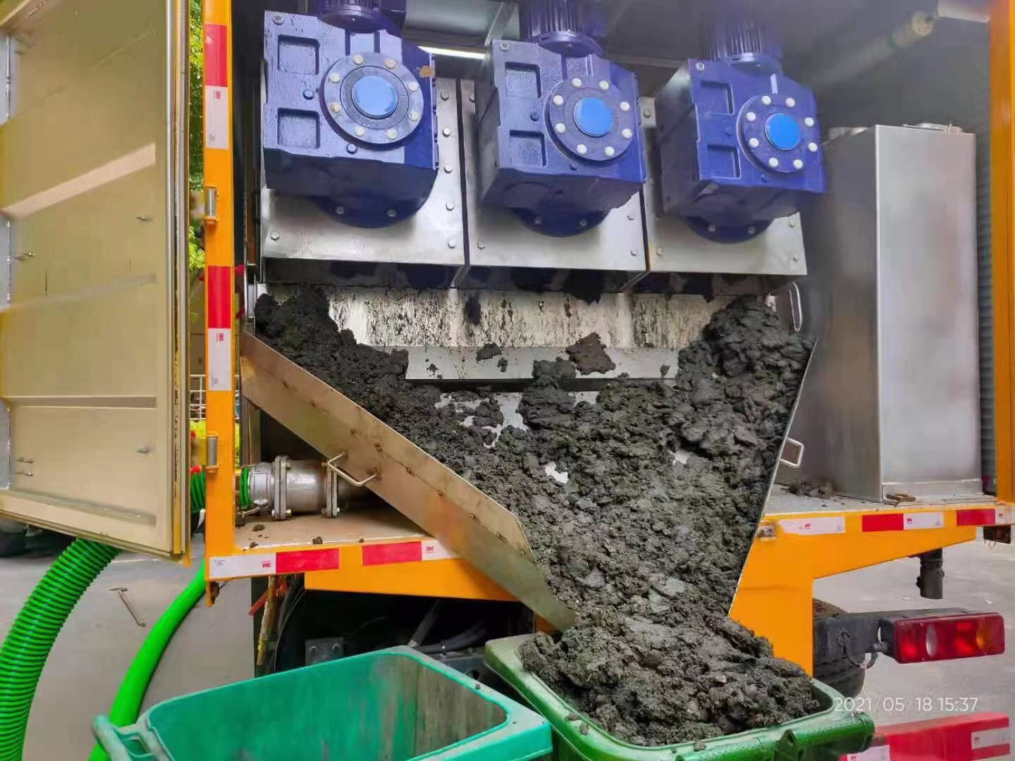 中原镇化粪池清掏城市维护站-泥浆净化干湿分离处理